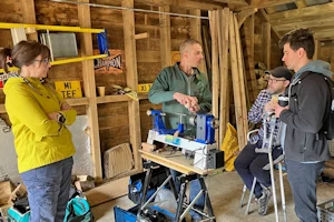 Dan Fearnley explaining woodturning techniques